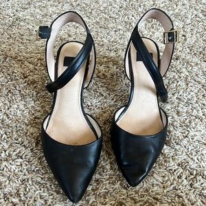 Black Strap Work Heel